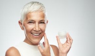 Quelle crème anti-âge efficace en fonction de mon âge ?