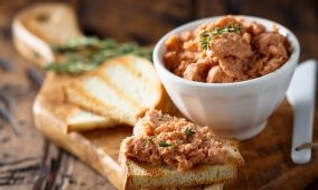 Comment réaliser des rillettes aux deux saumons ?