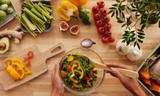 Comment réussir sa diète post-fête sans se priver ?