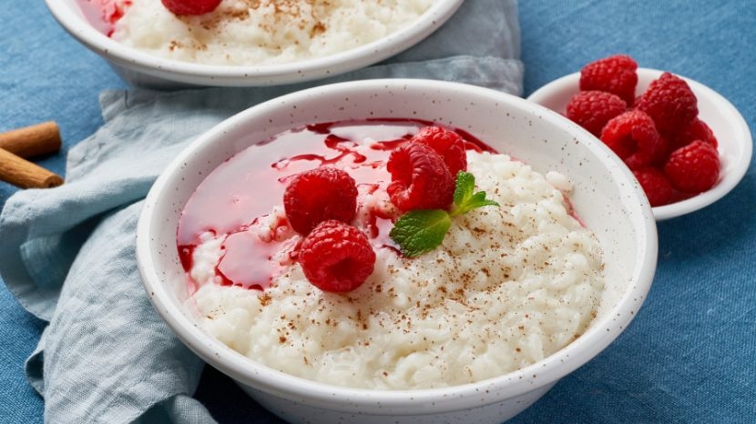 Comment réaliser un riz au lait et confiture fruits rouges ?