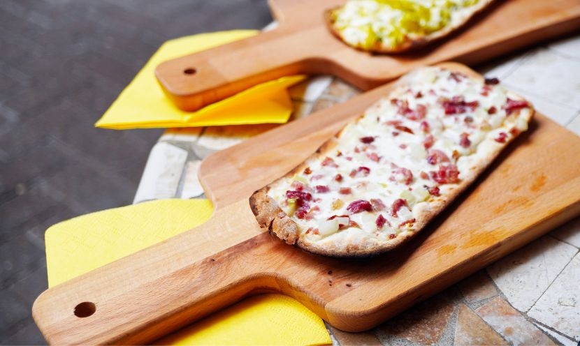 Flammekueche : idées recettes sur cette spécialité alsacienne Flammekueche : idées recettes sur cette spécialité alsacienne