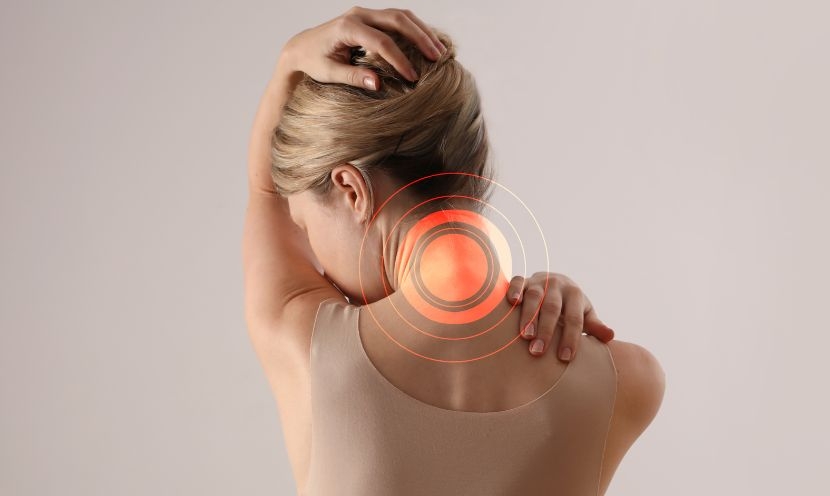 Douleur cervicale et épaule : causes, symptômes et solutions pour retrouver le confort Douleur cervicale et épaule : causes, symptômes et solutions pour retrouver le confort