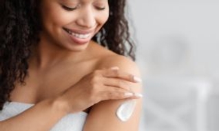 Quels conseils pour apporter une bonne hydratation à la peau ?