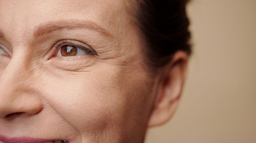 Spicules et rides : révolution anti-âge ou simple effet de mode ?