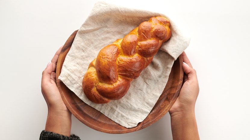 Comment réaliser une brioche tressée ?