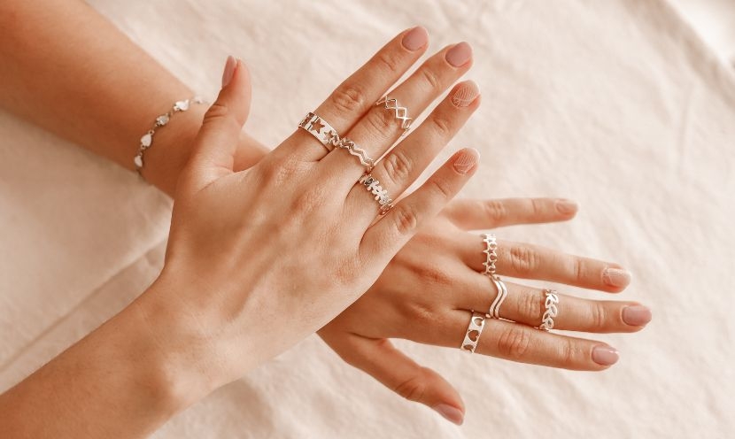 Comment nettoyer des bijoux en argent ? Comment nettoyer des bijoux en argent ?